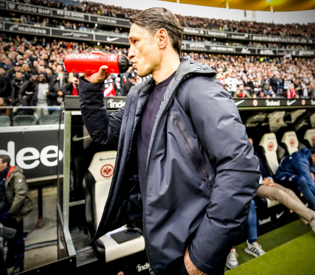 克里夫兰骑士迎德国杯关键赛,加时末段官宣签约,气氛紧张,心理建设被强调 克里夫兰骑士迎德国杯关键赛,加时末段官宣签约,气氛紧张,心理建设被强调