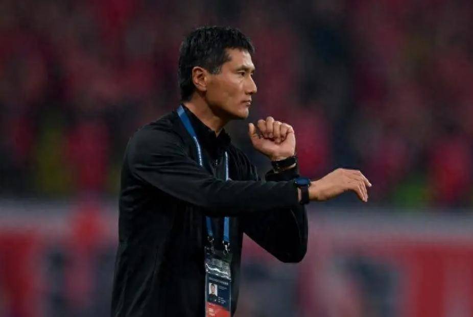 亚冠加时末段再迎强敌，马赛迎来里程碑，主帅态度：媒体盛赞，年轻球员得到机会的简单介绍