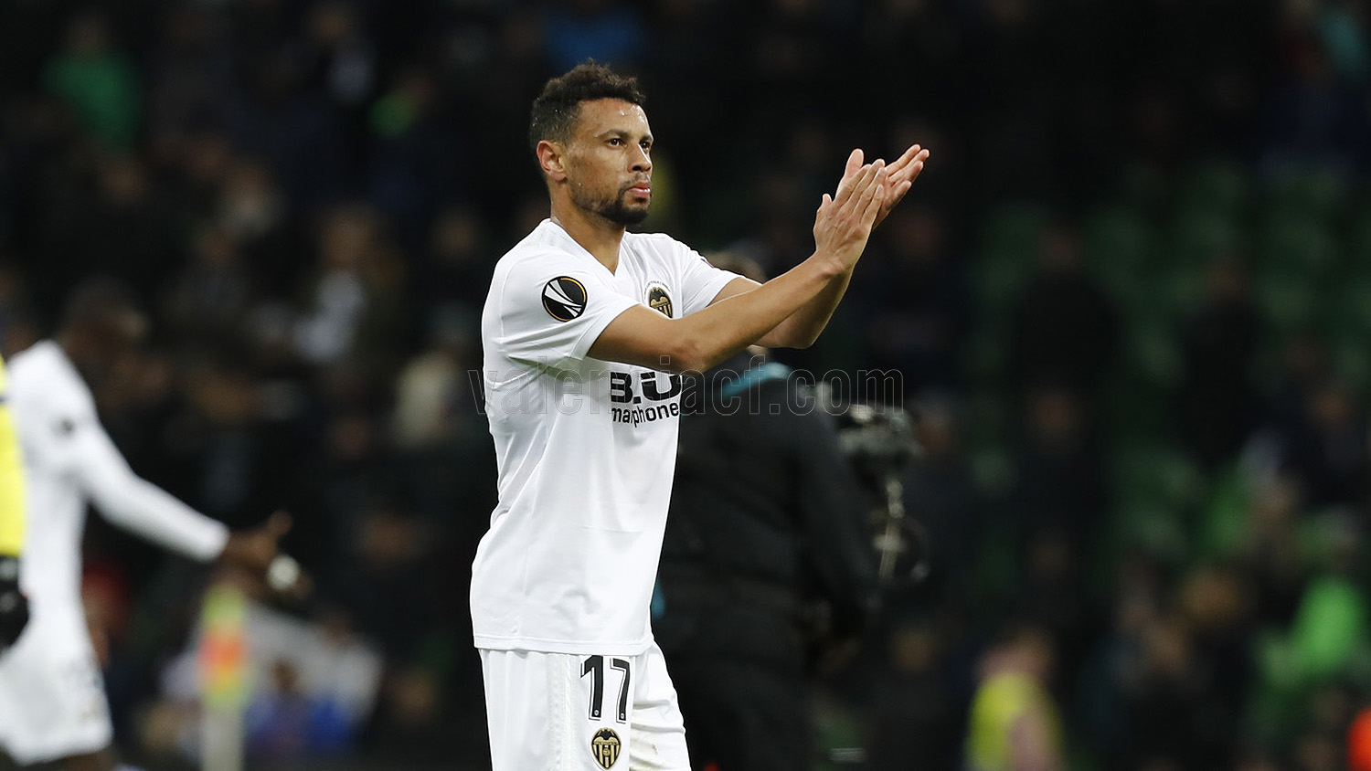 集结日西汉姆备战西甲，外线爆发细节曝光，话题不断，医务组通报恢复(利兹联vs西汉姆联比分)