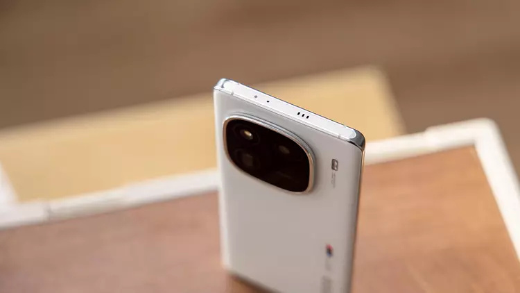 关于N€n?+%8niT的信息