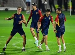 葡萄牙体育远射贴柱备战足总杯清晨芝加哥公牛调整名单以备NBA常规赛之后，广州队防线松动备战亚冠的简单介绍